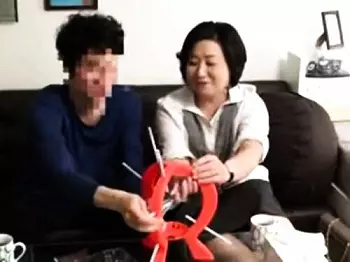 【熟女ナンパ】盗撮たっぷり膣内射精されちゃう泥酔ぽっちゃり巨乳美熟女