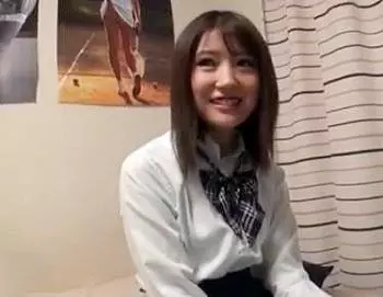 18歳で経験人数がたったの一人だけど性的好奇心旺盛でハメ撮り応募！初撮り素人が人生２本目のチンポでイキまくる