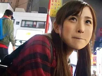 【素人ナンパ企画】地方から上京してきた家出少女のJKロリ娘を確保!この女子校生、美少女すぎるわw【口内射精】@PornH