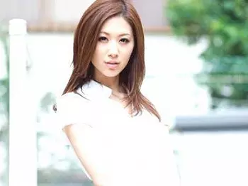 ＜素人お姉さん！＞ルックス１００点だろ！色気半端ない美乳おっぱいお姉さん！媚薬でぶっ飛びセックス発展すっぞ(無料エロ動画