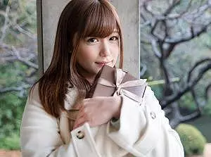 淫らになるエロさをお楽しみ!!ドMで拘束状態で責めら