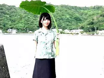 ＜初出演！＞【お尻感じるの&hellip;！】アナルで感じるカワイ子ちゃん！銀行で働く女子がまさかの・・デビューとかフル勃起確定！