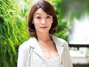 【初撮り五十路熟女】「もっと舐めてもらえると&hellip;」快楽に貪欲なところを徐々に見せた人妻はどこまでイッてしまうのか&hellip;