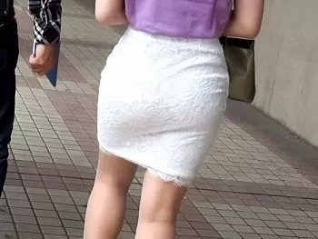 ＜人妻ナンパ＞S級セレブ人妻は旦那とはレスで久しぶりのチ〇ポに激しく突かれ他人棒だというこも忘れてセックスに没頭する