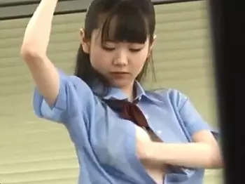 娘巨乳な女子女子校生がスケベ男に襲われるも快楽に勝てずおちんぽ受け入れｗ