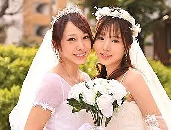【新井リマ&times;弥生みづき】最新作キターー！結婚を控える昔の彼女（レズ）をあの時みたいにひたすらイカせまくる！