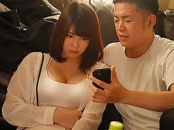《ドラマ&times;NTR》元カレと再会して脅迫される巨乳人妻さん肉棒で突かれ感じまくりが激エロなんだがｗｗｗ