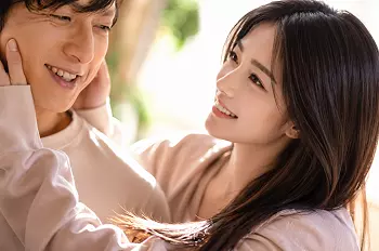 【付き合いたての彼女】「彼女は僕の想像を超える絶倫だった！」付き合ったばかりの黒髪スレンダーな情熱的な僕の彼女！