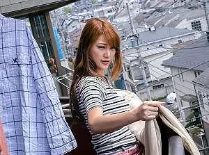 最も忌み嫌うゲス男のチ●ポであへあへと寝盗られた妻！！隣人は気持ち悪い変態オヤジ