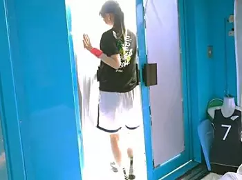 【MM号】メチャ可愛いロリ娘をゲット！乱交で精子ぶっかけられるルックス100点な美少女！スケベすぎる企画ｗ【個人ナンパ】