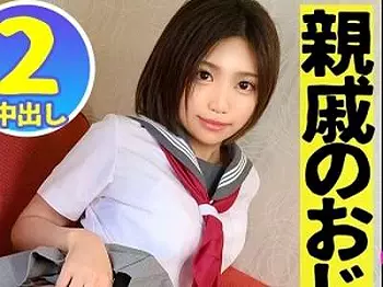 【ハメ撮り&times;素人】黒髪ショートのめいっ娘JKがイチャラブのパコパコ！デート！制服着衣セックス！