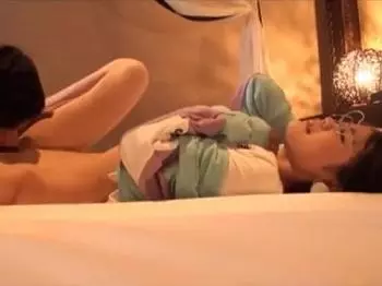【ガリガリ】ポニーテールの貧乳美少女がデカチンをぶち込まれパコられイキまくりセックス