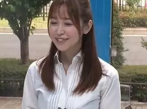 デカ尻タイトスカートOL 着衣ストレッチ体験！爆乳揺らして悶絶しちゃうｗｗｗ