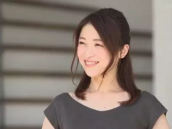 【久保今日子】奇跡の美人妻がまさかのAVデビューで女に戻る！鎌倉の奇跡の43歳！人前での初脱ぎ、オマ●コぐっちょでイクイ
