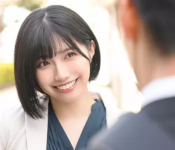 【巨乳汗だく】カワイイ同僚との出張で彼女持ちながらエロさに負けて生出し
