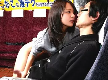 『責められるの&hellip;好きなの？』美少女女優の凄テク我慢企画！逆ナンパした素人男性を責める痴女お姉さんのエロ手コキ＆フェラ！