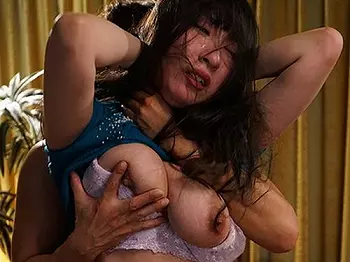 【日下部加奈】最低上司の男の奥さんがとっておきの爆乳美女で恨みと肉欲に任せて犯した！
