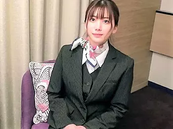 【素人ナンパ】現役CAが粗チンに屈辱メス堕ち‥地に舞い降りた空の女神にドピュドピュ口内射精したらごっくん飲んでくれた