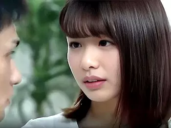 『おばさんでも&hellip;いい？』若きデカチンを誘惑するエロビッチな若妻主婦！ドSなお姉さんの挑発に我慢できず禁断の中出しNTR！