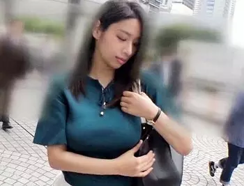 【素人ナンパ企画】美巨乳おっぱいの美女がホテルで潮吹き！エロい美女をバックで激ピストン【素人ハメ撮り】