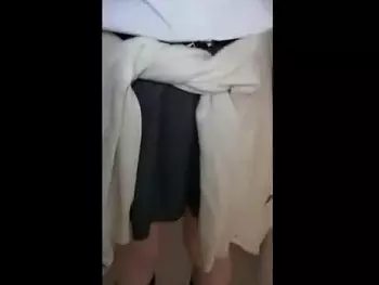 学校帰りのかわいい高校生が援交フェラ抜き！見入ってしまう最高のスケベ動画