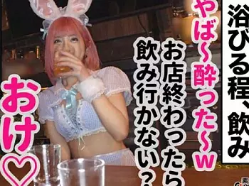 【M女】ドMでエロすぎるデカパイギャルを見つけて一目散にナンパ!お店が終わった後に連れ込んで好き放題体を堪能しまくる!