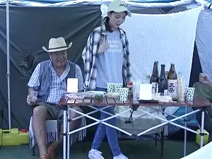 ※NTR※町内会のキャンプで美人妻が回され寝取られる&hellip;酔って寝てしまいテントで男たちに夜這いされて輪姦中出しされてしまう