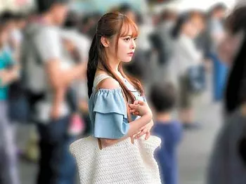 『くっそ可愛ぃぃeeee！』電車内で偶然出会った美少女JDに一目惚れ&hearts;粘着ストーキングで所構わずハメ倒す連続痴漢レイプ！