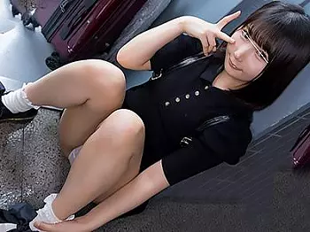 【バック&times;騎乗位】めちゃくちゃかわいい女の子！ネットでゲットした男の家まで行ってエッチな事しちゃった！www