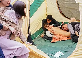 『やめてっ！離して!!』男たちに襲われた友達を助けようとした女まで&hellip;女だけのキャンプで恐れていた危険が現実に！