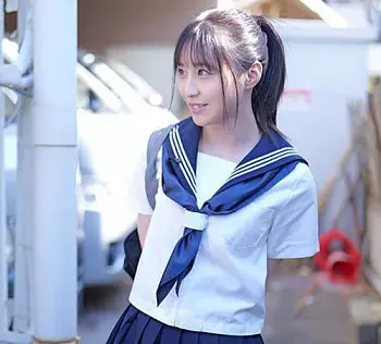 【痴漢レイプ】「真面目そうに見えた美少女JKが触られて発情していた！」変態男達に開発されていくなんて！【新木希空】
