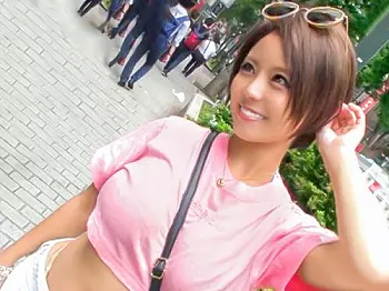 潮！潮！潮の10リットル鬼噴射！！人懐っこい美少女ギャルの下半身は&hellip;『止まんないのぉ(&acute;;&omega;;｀)』イキすぎ潮祭り！