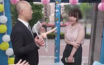 『巨乳』ベテランソープ嬢の激情欲的技術ニックを見せつける、デカチンズボフェラにエキサイトしてしまった素人娘は、なんだか知