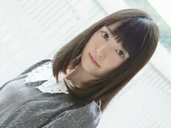 処女喪失「ひぃ‼血がぁぁ‼」処女膜破れて流血するスレンダー微乳娘が涙