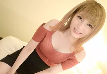 【バイト娘】「は、恥ずかしぃ…♡」スタイル良い美乳おっぱいの遊んでそうで実は結構おかたい金髪ギャル娘とセックスを楽しむw