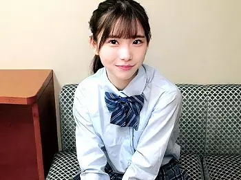 【素人ナンパ】可愛らしい童顔ロリフェイスJKを痴漢対策企画という体で某ホテルの一室に連れ込み!!乳首舐め手マンする大人達