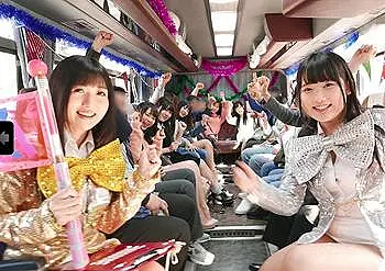 喘ぎ声が終わらない乱交ツアーに参加した一般男の性液を枯渇させる美女