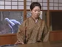 【ヘンリー塚本】昭和の豪邸の五十路熟妻は主人不在の間に下働きの男のマラをくわえこみ性欲解消