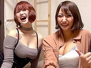 【個人投稿】超エロ～いパリピ素人！巨乳な日焼け黒ギャル＆ハーフ美人な白ギャル4P乱交ハメ撮り！フェラ手コキ挿入SEX！
