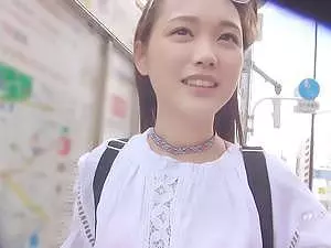 ロリ顔の台湾美少女をナンパでゲットして肉棒舐めてもらったった！