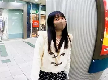 【素人ハメ撮り】専門学生20歳！ビクビクと絶頂する姿がとても可愛いビッシリ剛毛おま〇こ美少女！