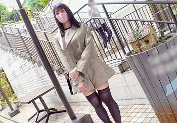素人ナンパ「え、占ってほしぃ♡」占いで口説いた、絶対領域がクソエロいスレンダー巨乳おっぱい清楚美人なお姉さんとSEX！ｗ