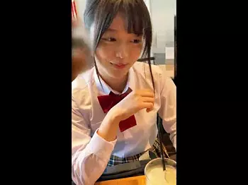 ＜素人＞ドチャクソ可愛い顔面偏差値74点な女子高生ハメ撮り！SNS上でゲット出来た美少女に無責任な生中出しｗ＜ロリJK＞