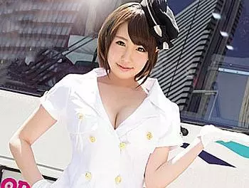 童貞くんを筆おろしバスツアー！巨乳でボインな美少女が素人相手に中出し乱交筆おろしFUCKで乱れまくる 森はるら