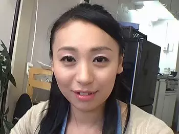 【熟女】おばさんレンタルで自宅に呼んだ40代美魔女美女人妻！淫乱浮気妻をカメラ片手にエロ不倫する様子を盗撮隠し撮り！
