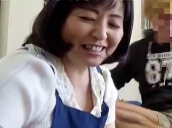 《おばさんレンタル》ふっくらポチャ五十路の熟女人妻を口説いて中出しセックスまで出来るか試してみた！【盗撮】