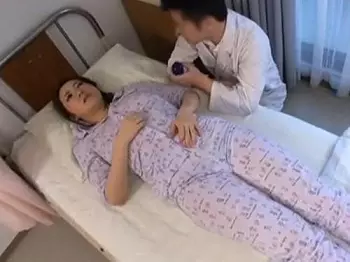 不妊治療に来た爆乳奥様が悪徳医師に騙され検査入院したら&hellip;全身にオイル塗られおっぱいマ〇コをセクハラされ肉棒ハメてイカされ