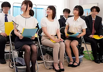 【２０２２年・新任女教師】「恥ずかしい&hellip;♡」スレンダー巨乳おっぱいの美人先生が健康診断でチンポ突っ込まれて診断されるｗ