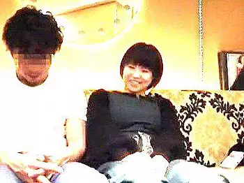 ＜ハメ撮り！＞「ｈ大好きだよ&hellip;♡」美乳パイツ可愛いショートカット女子！ハメ撮りファックしちゃうゾ！！