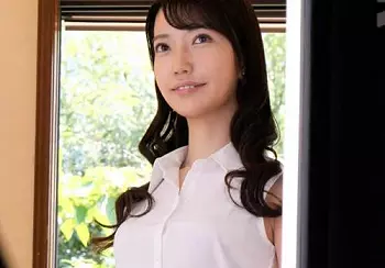 【初撮り四十路妻】結婚10年目　一児の母(40)。気付けばセックスレスのまま40代になってた主婦が初めて旦那以外のチンポ